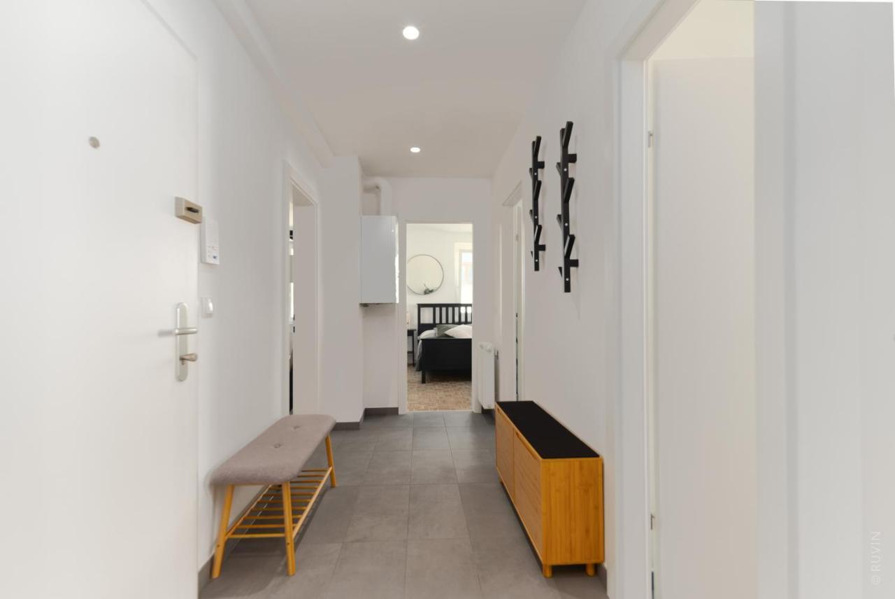 King Bed Home, 3 Bed Rooms, Perfect For Long Term Stay Vídeň Exteriér fotografie