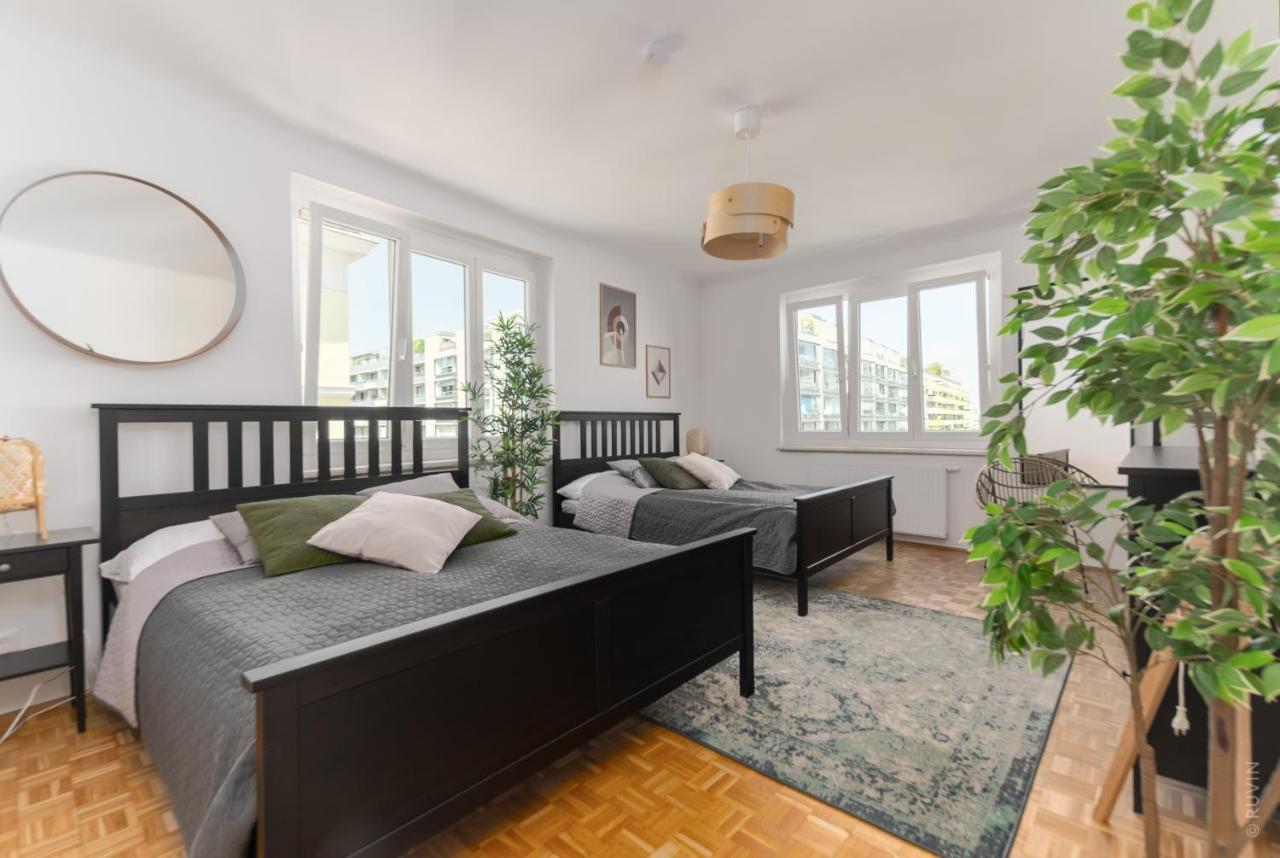 King Bed Home, 3 Bed Rooms, Perfect For Long Term Stay Vídeň Exteriér fotografie