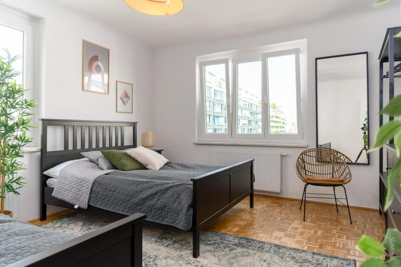 King Bed Home, 3 Bed Rooms, Perfect For Long Term Stay Vídeň Exteriér fotografie
